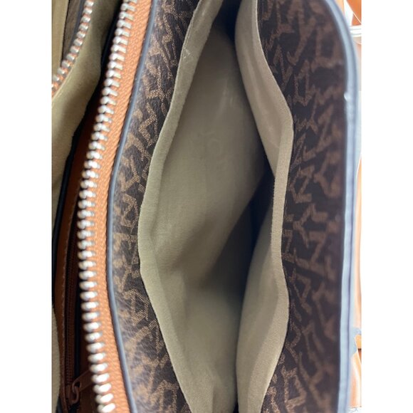 Jones New York Women's Tan Brown Signature Print Handbag Sz M - Picture 10 of 14